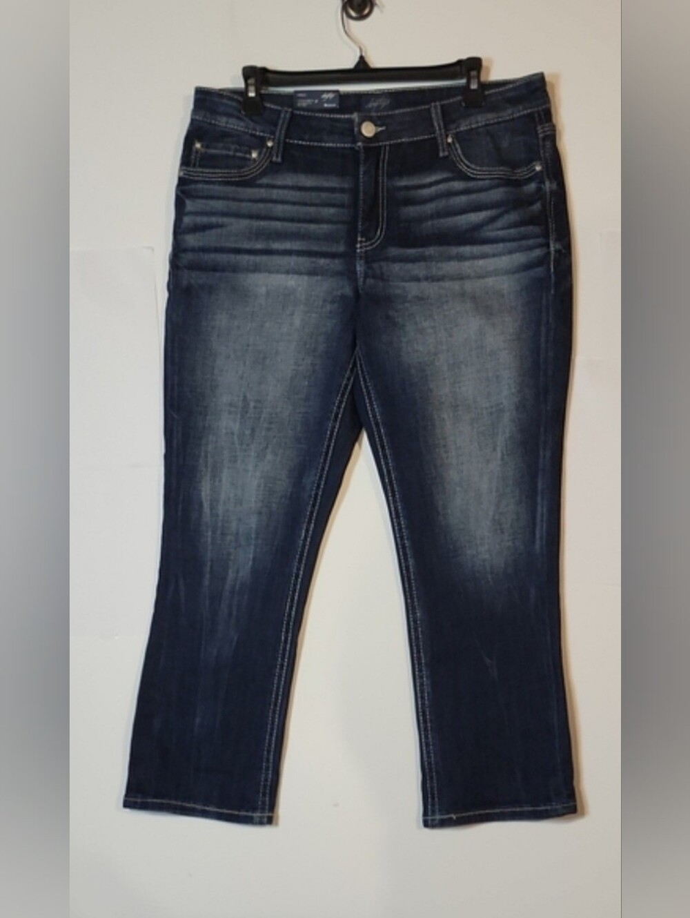 Daytrip Virgo Cropped Jeans NWT Size 31